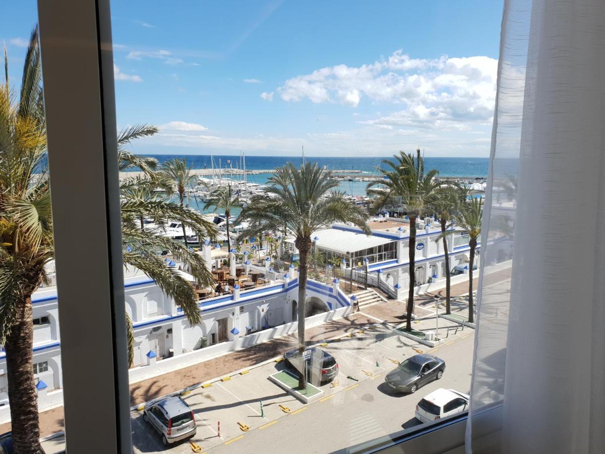 Fantastic Apartment In Front Of The Sea & Marina 에스테포나 외부 사진