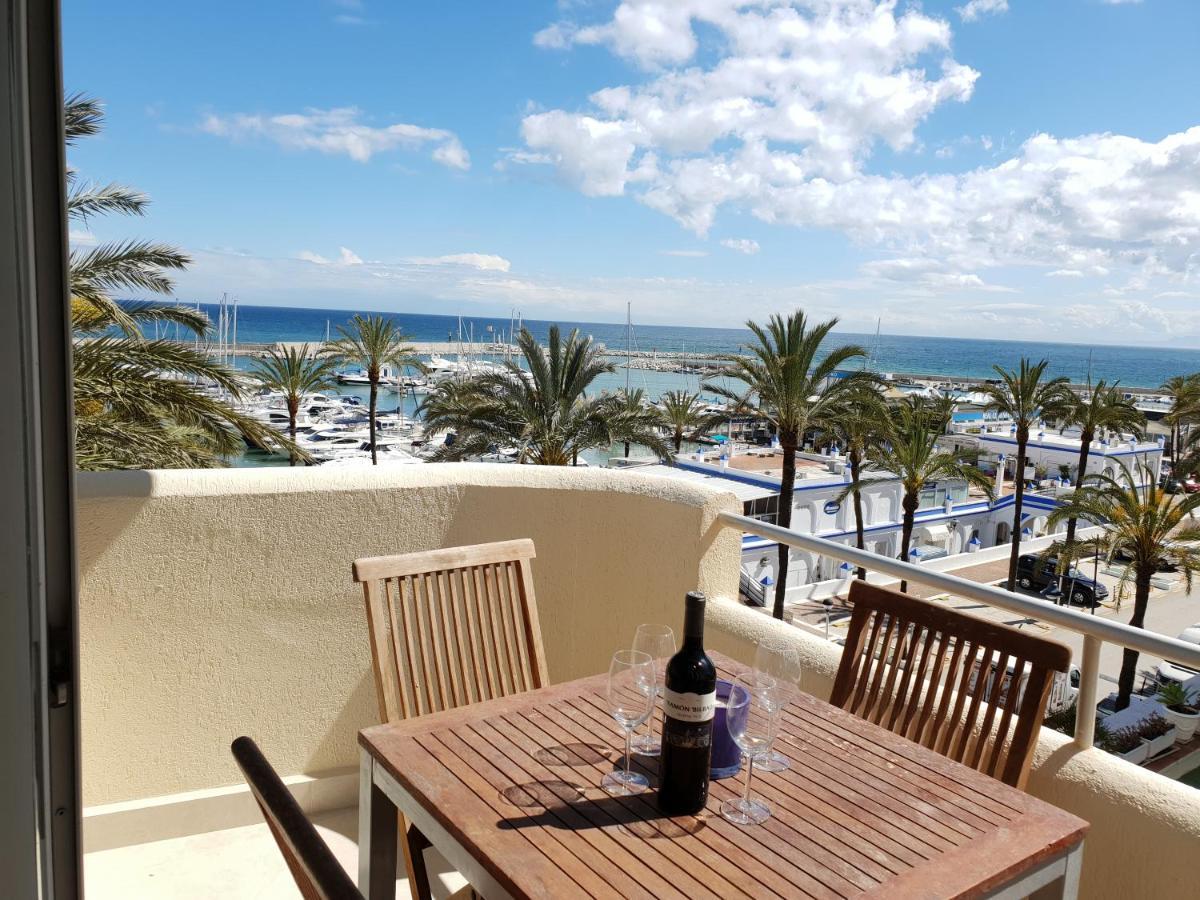 Fantastic Apartment In Front Of The Sea & Marina 에스테포나 외부 사진