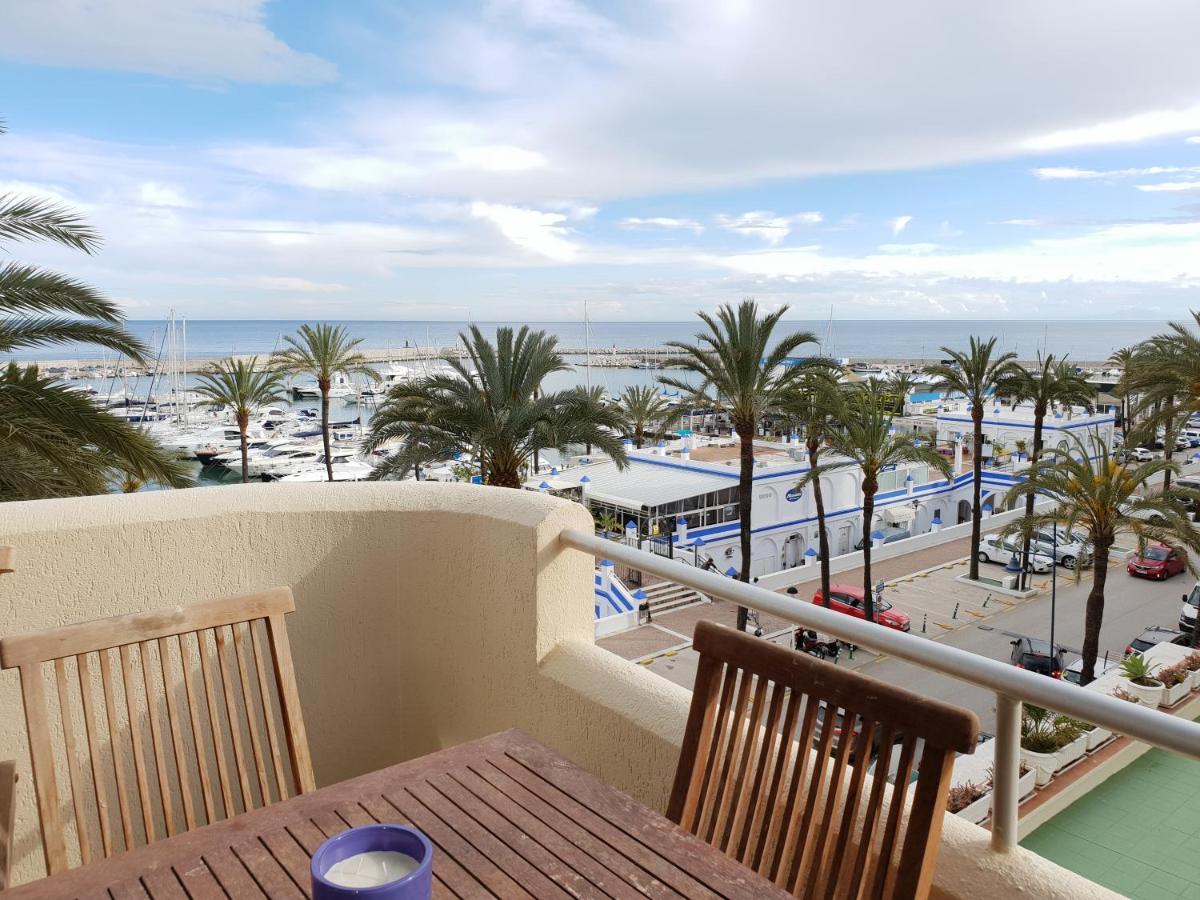 Fantastic Apartment In Front Of The Sea & Marina 에스테포나 외부 사진