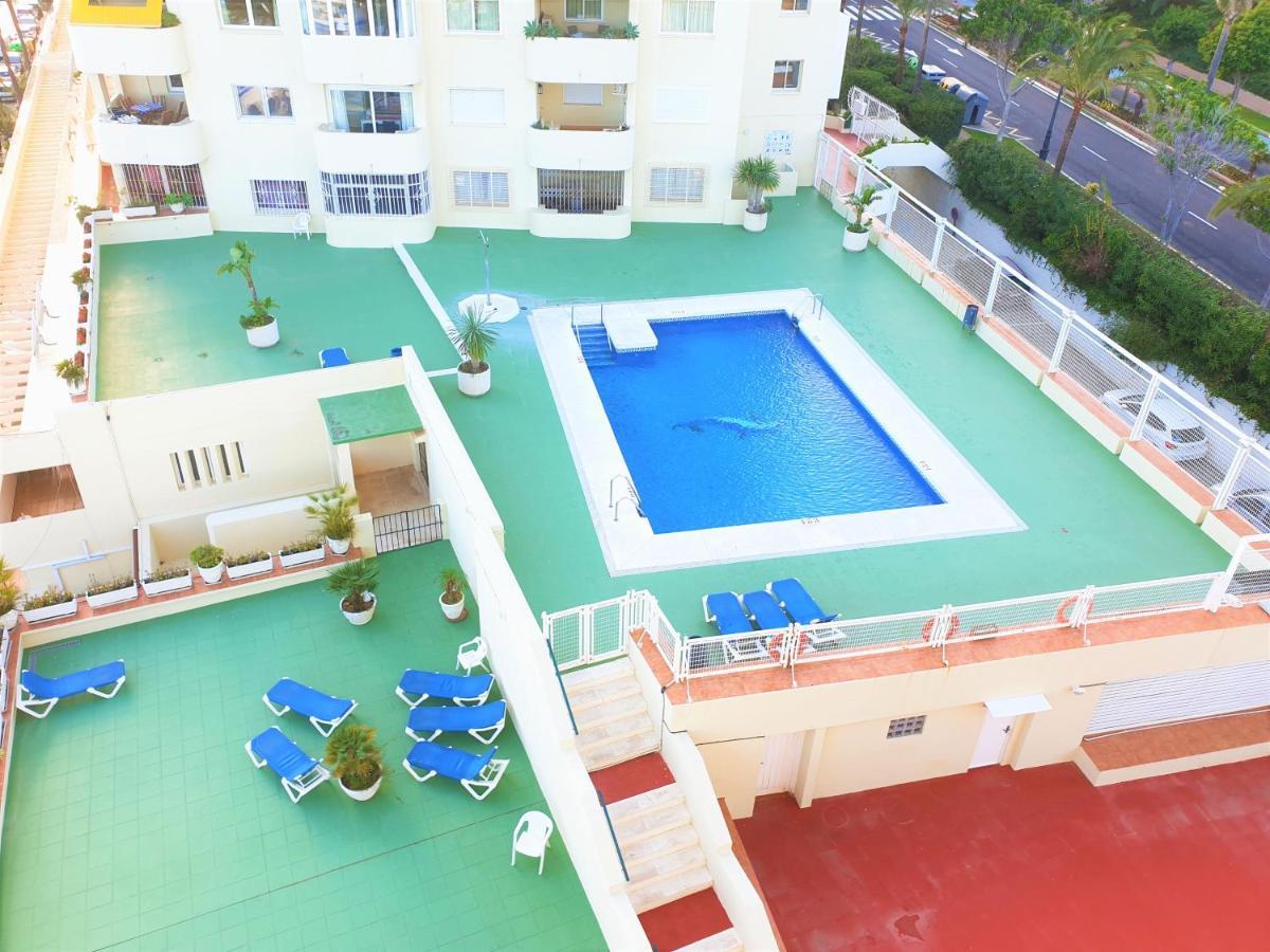 Fantastic Apartment In Front Of The Sea & Marina 에스테포나 외부 사진